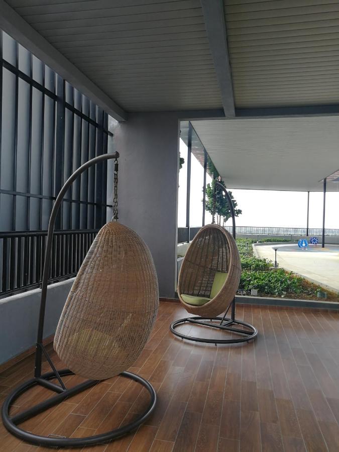 Bsp21 Apartment Jenjarum Bagian luar foto