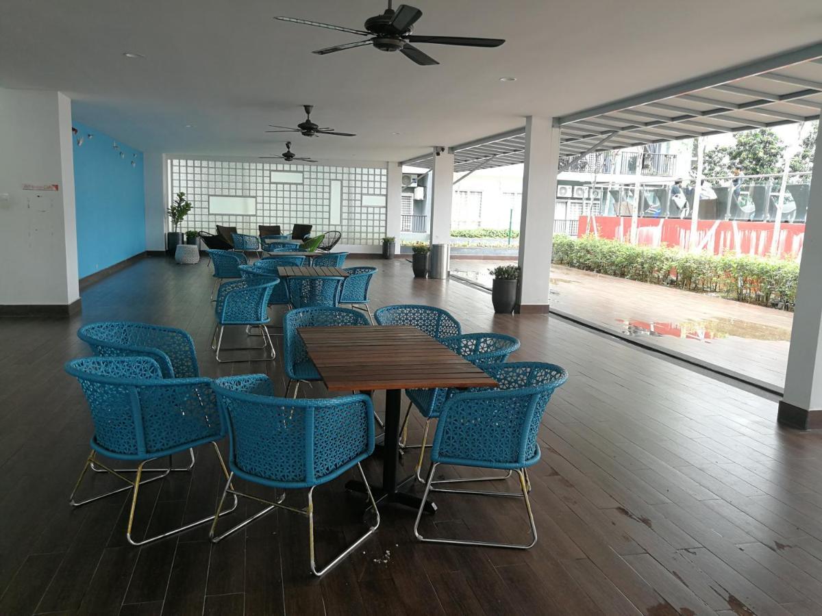 Bsp21 Apartment Jenjarum Bagian luar foto