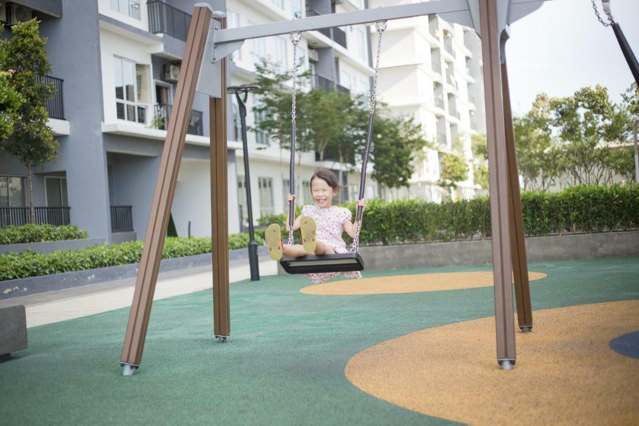 Bsp21 Apartment Jenjarum Bagian luar foto